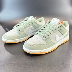 Nike Dunk Low Retro SE Mn Size 8